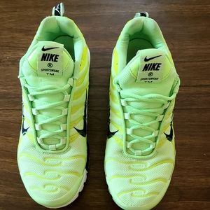 Perfect used Nike shoe